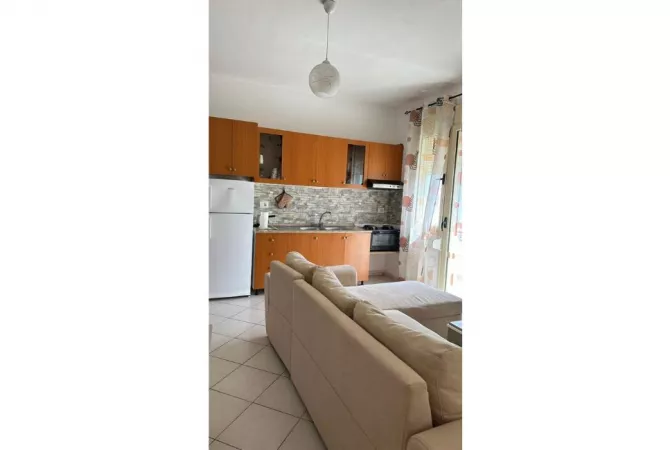 Shtepi me qera Apartament ne Vlore, 1+1, Mobilimi E mobiluar, Pagesa 370  Euro.