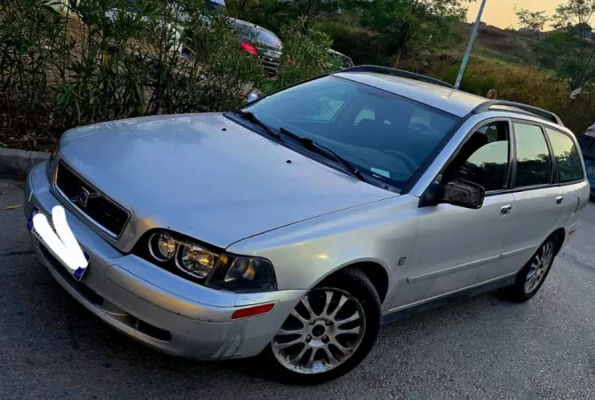 Auto in Vendita a Tirana - 1,300 Euro