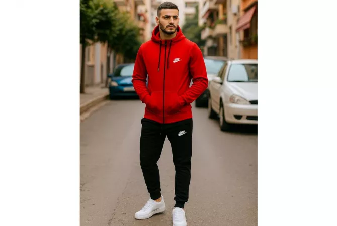 Veshje dhe Aksesor per te Rritur ne Tirane - 30 Euro