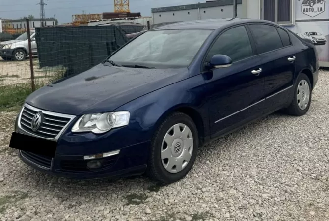 Auto in Vendita a Tirana - 4,200 Euro