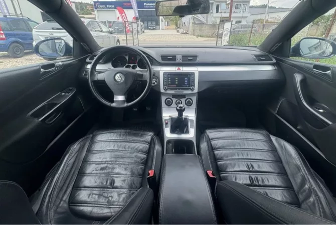 Auto in Vendita a Tirana - 4,200 Euro