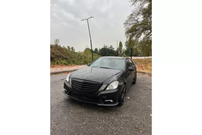 Auto in Vendita a Tirana - 9,000 Euro