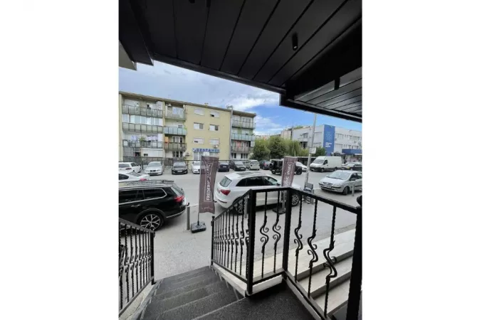 Business Property for Rent 3+1 in Pristina - 800 Euro