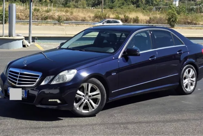 Auto in Vendita a Tirana - 8,600 Euro