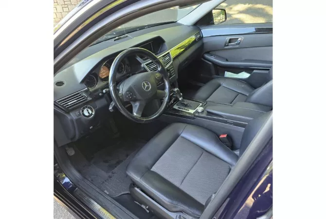 Auto in Vendita a Tirana - 8,600 Euro