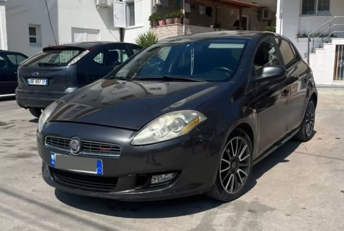 Auto in Vendita a Tirana - 3,500 Euro