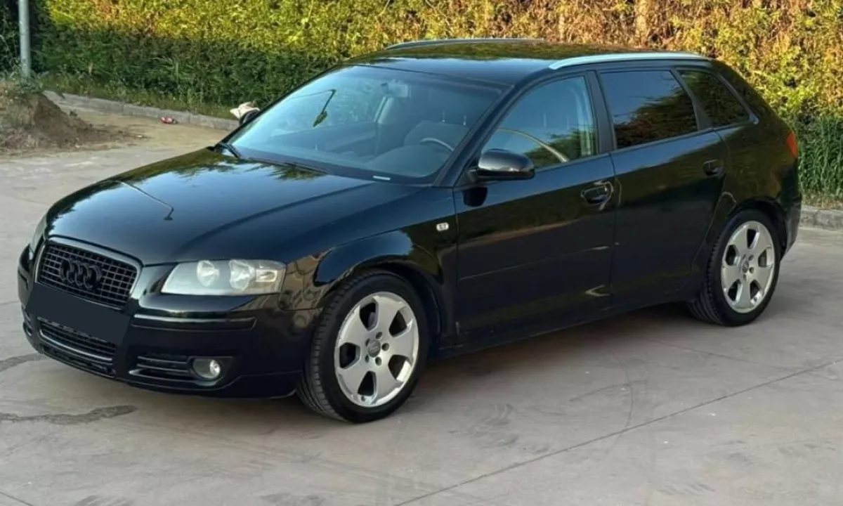 Auto in Vendita a Tirana, Audi, 2009 Diesel,Kambio Automatik Pagamento 5,200  Euro.