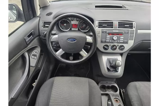 Auto in Vendita a Tirana - 2,900 Euro