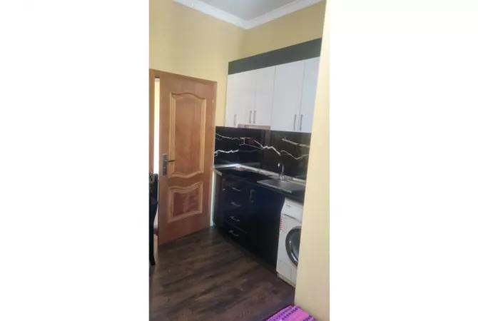 Appartamento in affitto a Tirana Garsoniere, Arredato