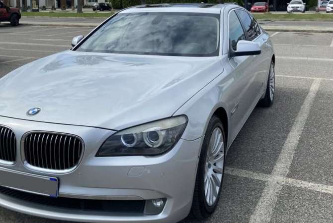 Auto in Vendita a Tirana - 8,500 Euro