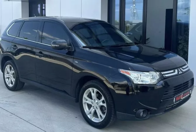 Auto in Vendita a Tirana - 12,000 Euro