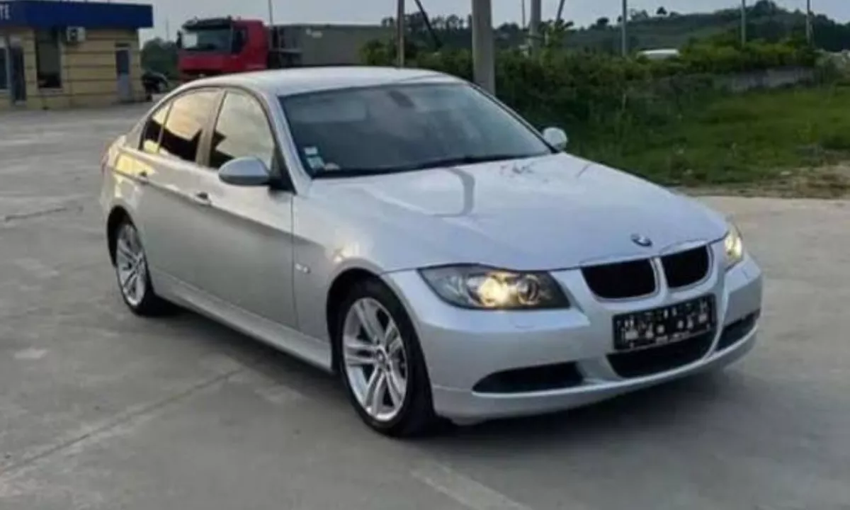 Auto in Vendita a Tirana, BMW, 2005 Diesel,Kambio Automatik Pagamento 4,500  Euro.