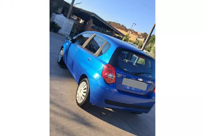 Auto in Vendita a Kavaja, Chevrolet, 2008 Diesel,Kambio Manual Pagamento 2,850  Euro.