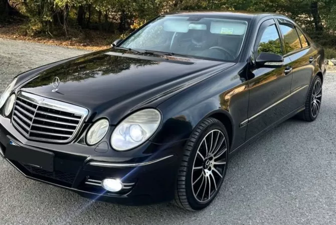 Auto in Vendita a Tirana - 5,500 Euro