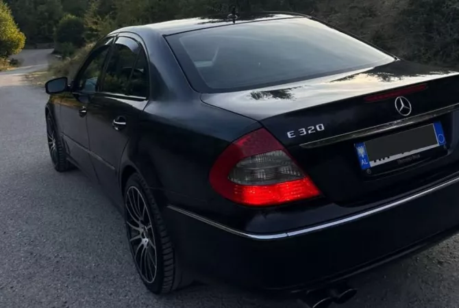 Auto in Vendita a Tirana - 5,500 Euro