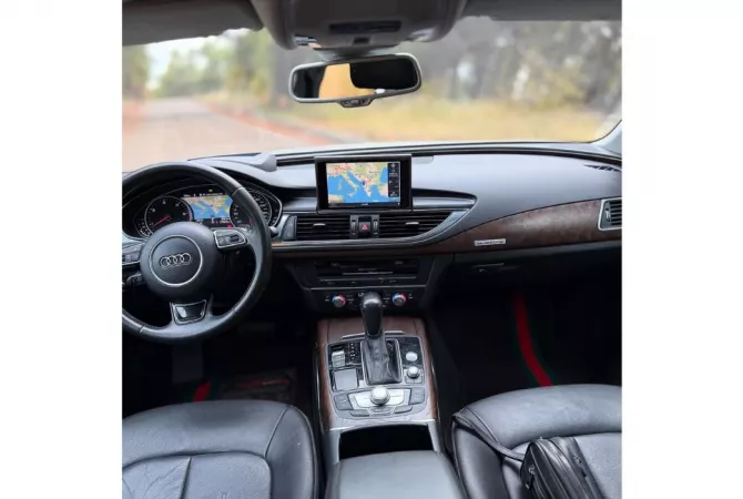 Auto in Vendita a Tirana - 17,500 Euro