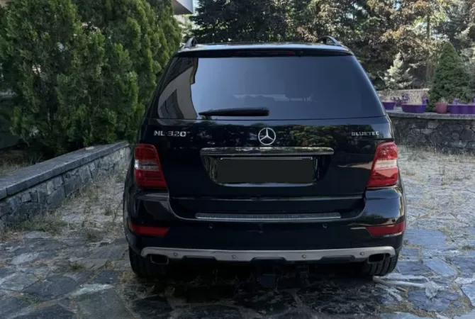 Auto in Vendita a Tirana - 7,500 Euro