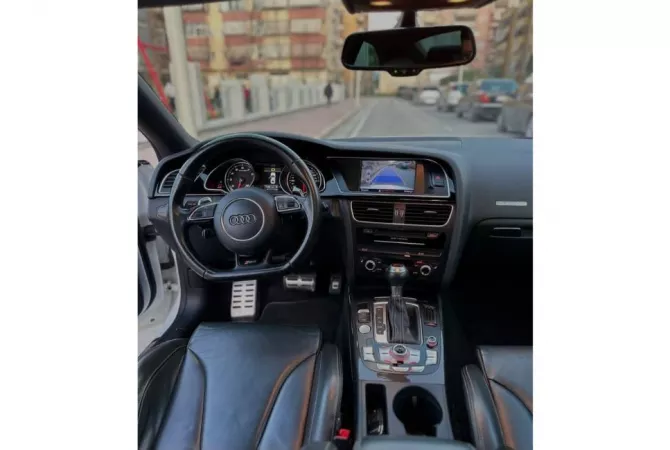 Auto in Vendita a Berat - 20,000 Euro