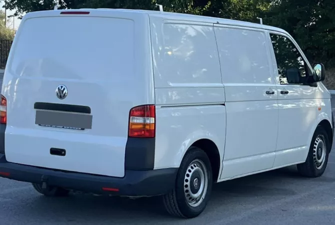 Auto in Vendita a Tirana - 5,500 Euro