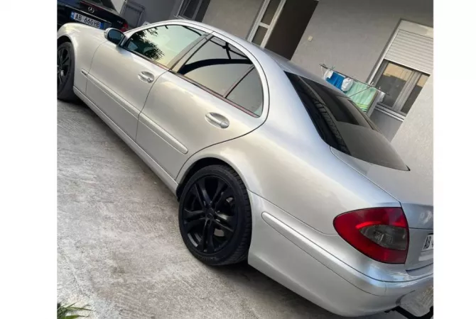 Auto in Vendita a Tirana - 4,500 Euro