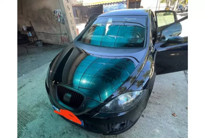 Auto in Vendita a Tirana - 2,600 Euro