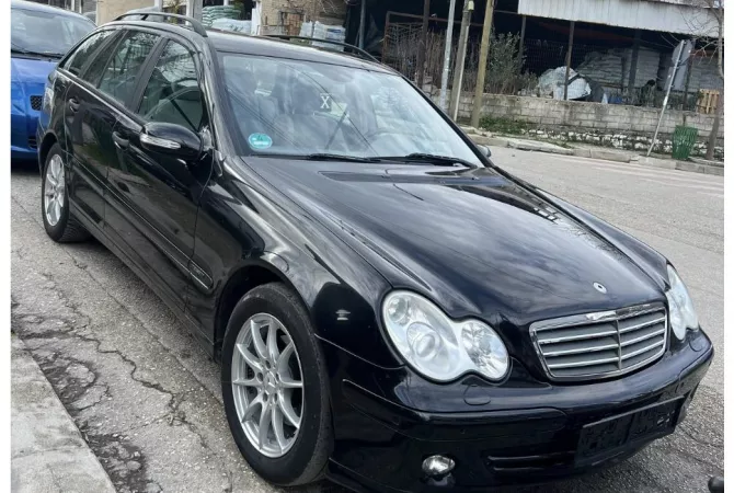 Auto in Vendita a Tirana - 3,600 Euro