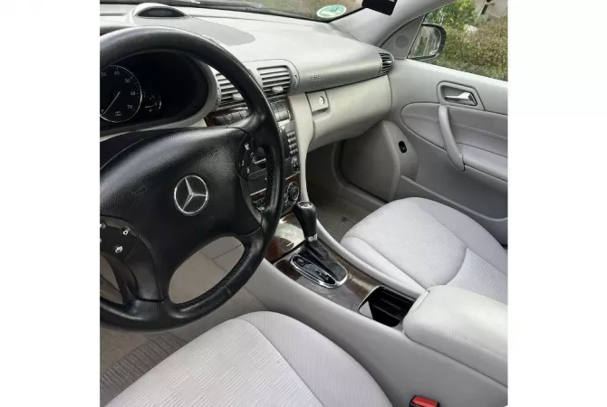 Auto in Vendita a Tirana - 3,600 Euro