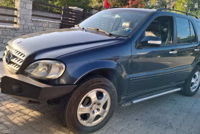 Auto in Vendita a Tirana - 4,500 Euro