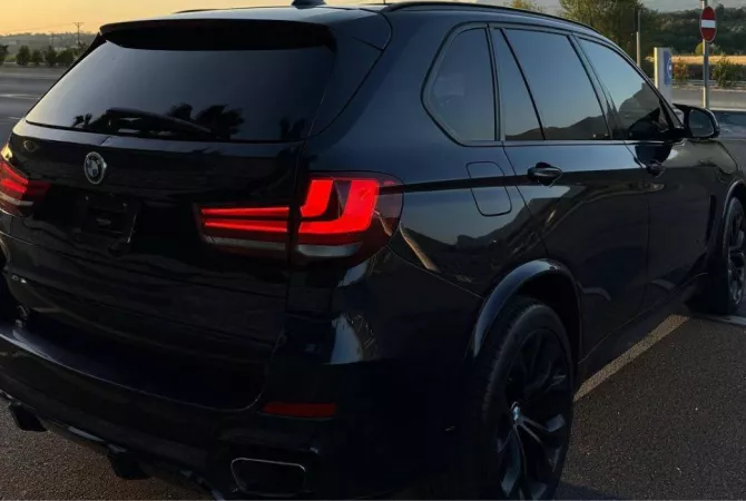 Auto in Vendita a Tirana - 15,500 Euro