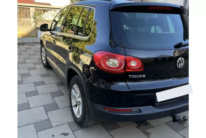 Auto in Vendita a Tirana - 6,500 Euro