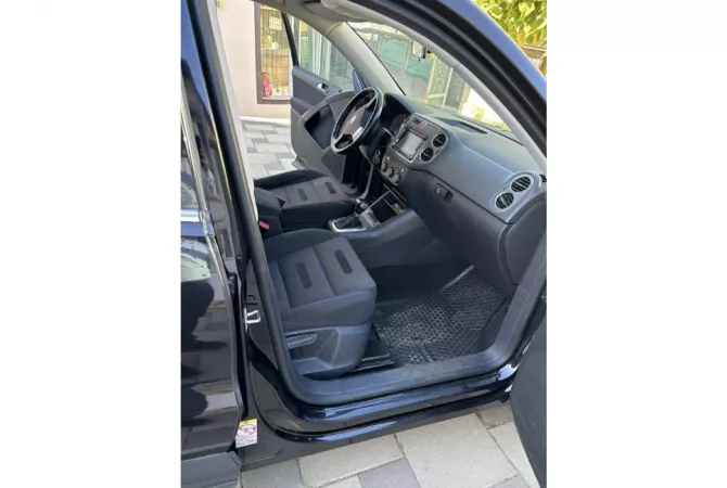 Auto in Vendita a Tirana - 6,500 Euro