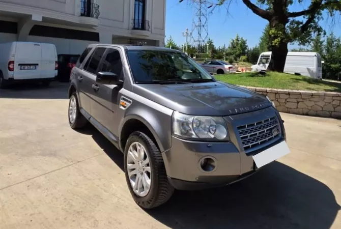 Auto in Vendita a Tirana - 7,900 Euro