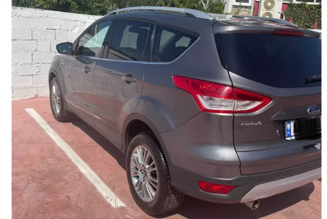 Auto in Vendita a Kruja - 8,500 Euro