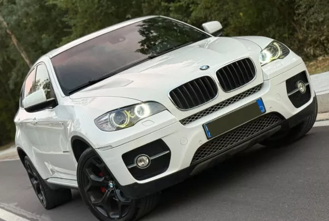 Auto in Vendita a Tirana - 12,999 Euro