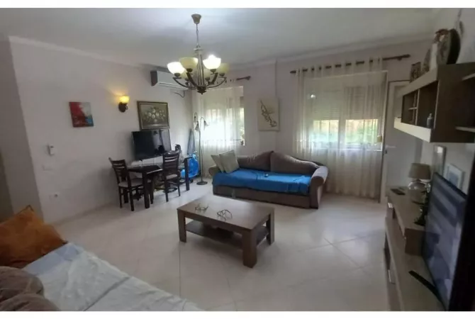 Shtepi ne shitje 1+1 ne Tirane - 160,000 Euro