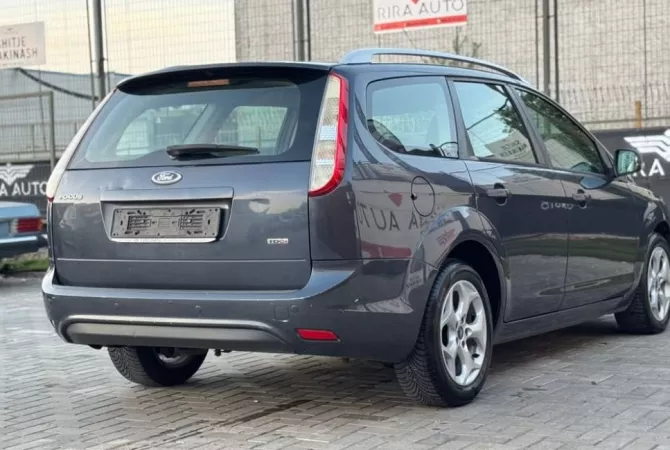 Auto in Vendita a Tirana - 2,900 Euro