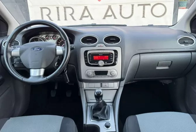 Auto in Vendita a Tirana - 2,900 Euro