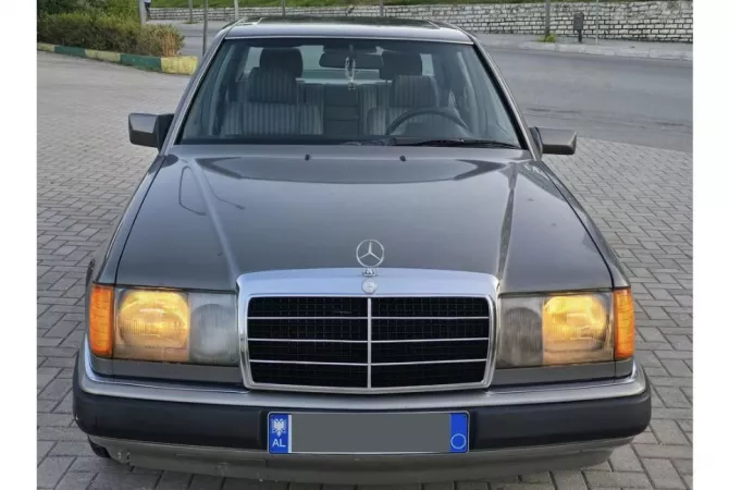 Auto in Vendita a Tirana - 4,500 Euro