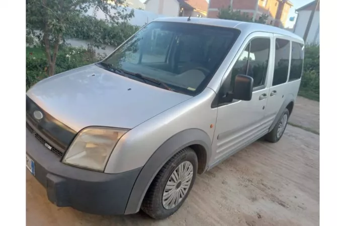 Auto in Vendita a Kukes - 3,400 Euro