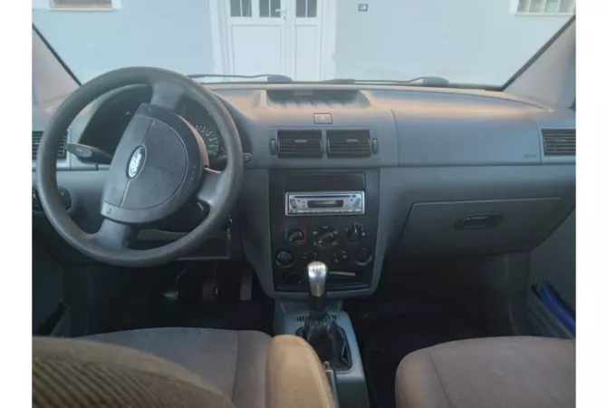 Auto in Vendita a Kukes - 3,400 Euro