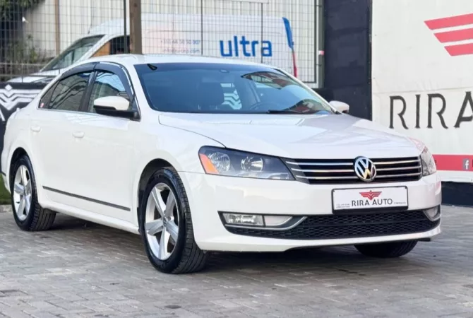 Auto in Vendita a Tirana - 8,500 Euro