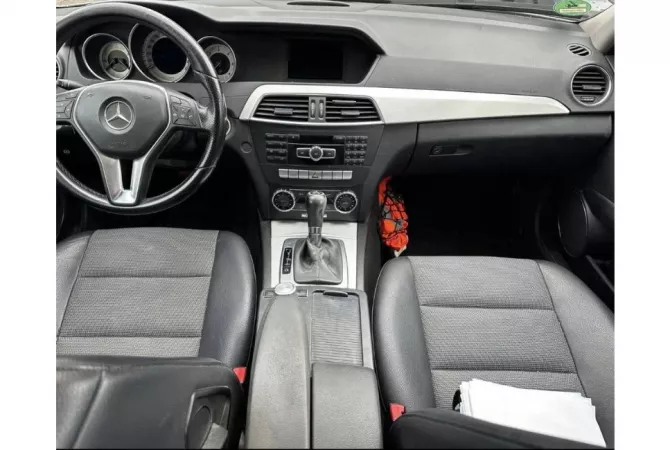 Auto in Vendita a Tirana - 9,000 Euro