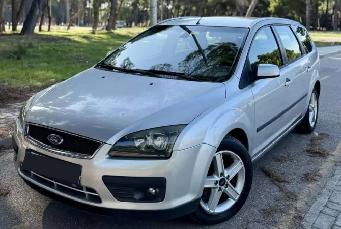 Auto in Vendita a Tirana - 2,250 Euro