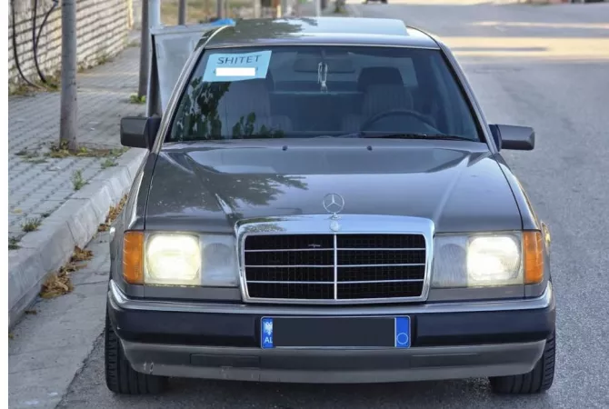 Auto in Vendita a Tirana - 4,500 Euro