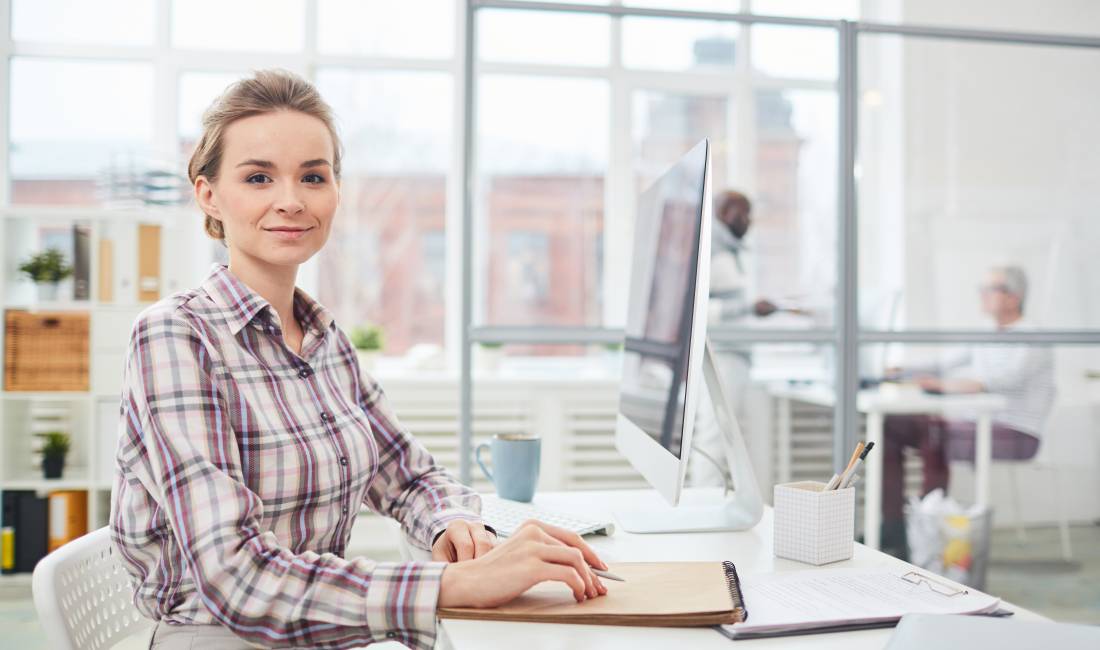 Njoftime Pune ne Tirane, Profesioni Sekretare , Fillestar/Pak eksperience, Pagesa 400  Euro.