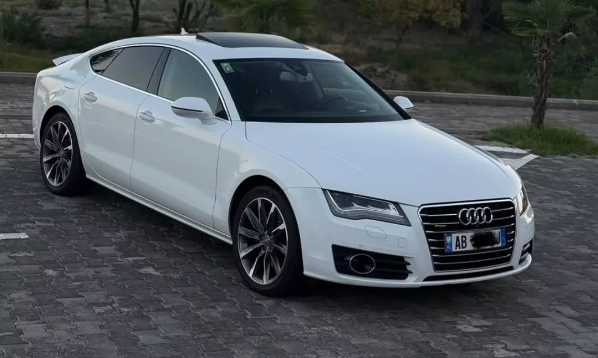 Auto in Vendita a Scutari, Audi, 2012 Diesel,Kambio Automatik Pagamento 13,499  Euro.