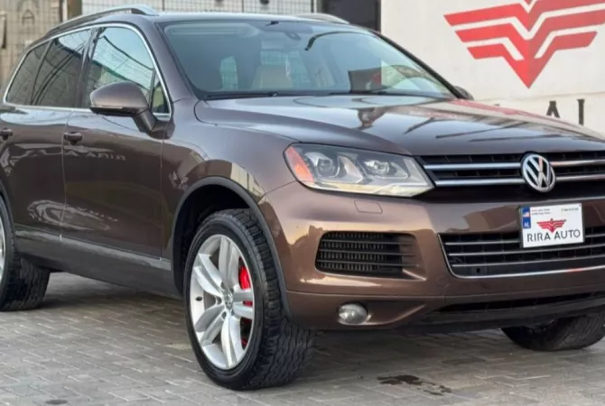 Auto in Vendita a Tirana - 10,500 Euro