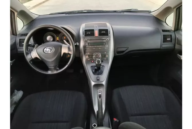 Auto in Vendita a Durazzo - 5,100 Euro