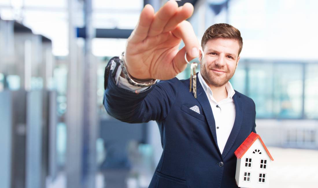 Njoftime Pune ne Tirane, Profesioni Agjent Imobilar , Fillestar/Pak eksperience, Pagesa 700  Euro.