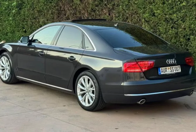 Auto in Vendita a Tirana - 13,500 Euro